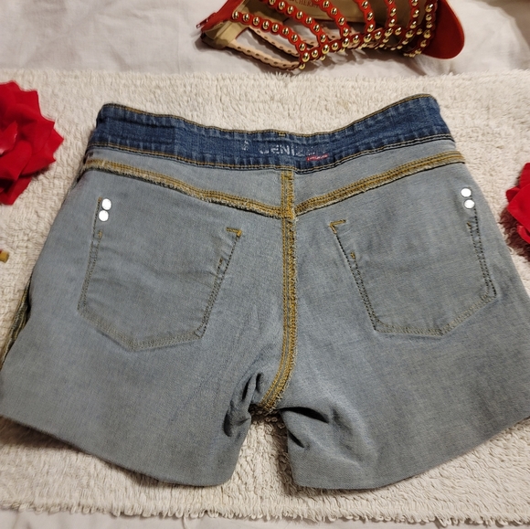 LEVIS DENIZEN Size 6 Denim Stretch Cut off fold cuff Shorts - Picture 5 of 9
